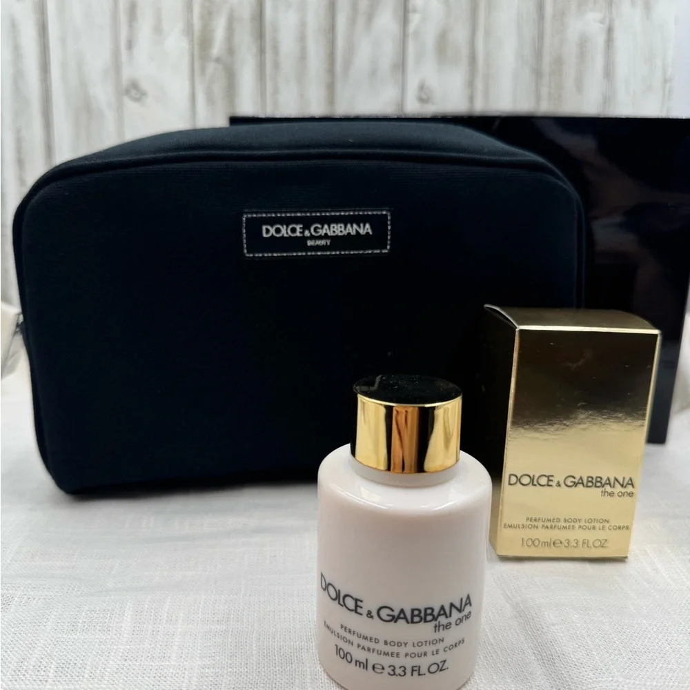 Dolce & Gabbana Make up Bag  and The one Body Lotion